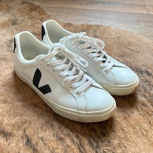 Veja sneakers